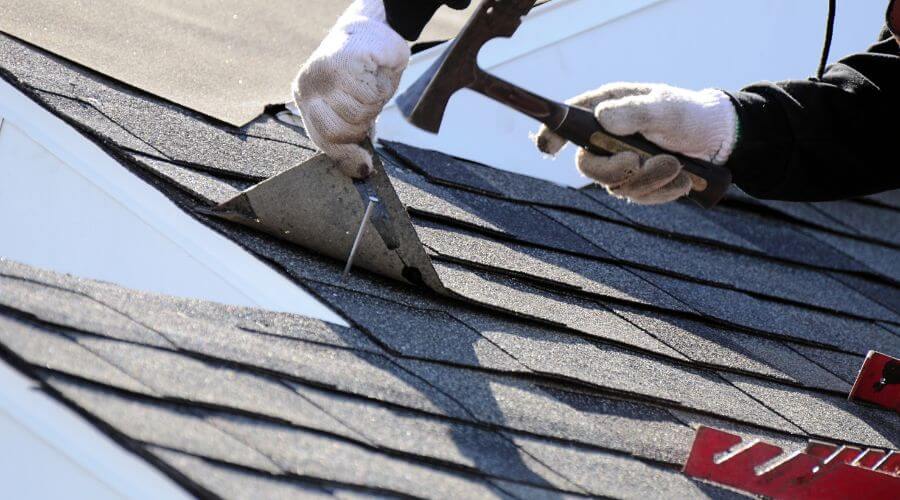Professional residential roofers in Bondville, IL